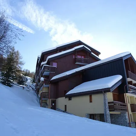 Pour 4 A Vallandry, Proche Des Pistes Avec Tv Et Balcon - Fr-1-411-277 Landry