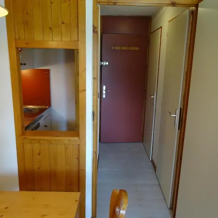 Apartment Pour 4 A Vallandry, Proche Des Pistes Avec Tv Et Balcon - Fr-1-411-277 Landry